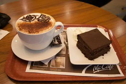 Vera G's Cakes And Teas photo 3
